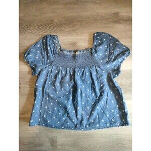 Old Navy Women's medium denim top short sleeve